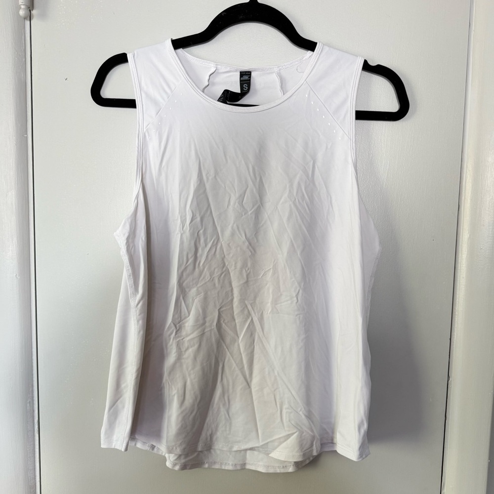 Sketchers White High Crewneck Lightweight Athletic Tank Top Small
